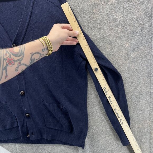 LL Bean Sweater Mens XL Navy Lambswool Cardigan V Neck Button Pockets Warm Knit - Picture 9 of 10